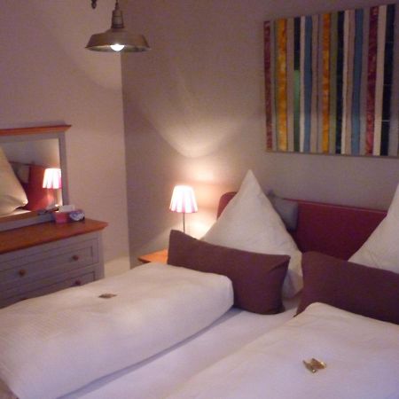 Zu Jeddelohs Lodge Hotel Gladenbach Экстерьер фото
