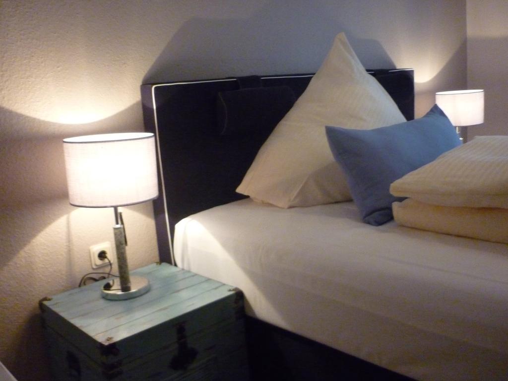 Zu Jeddelohs Lodge Hotel Gladenbach Номер фото